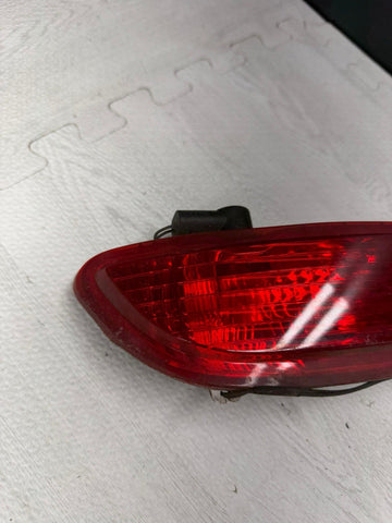 06-10 BMW E64 650 M6 Rear Right Bumper Reflector 63217165816 7165816 OEM