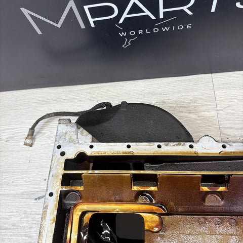 2008-2013 BMW E90 E92 E93 M3 S65 V8 LOWER ENGINE OIL PAN OEM