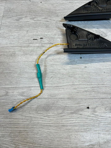 08-13 BMW E92 E93 FRONT DOOR PREMIUM SOUND SPEAKERS TWEETER COVER TWEETERS