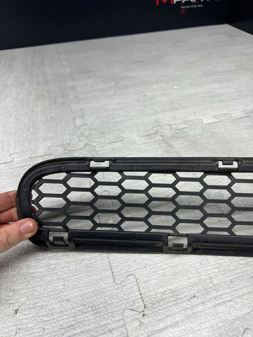 Genuine BMW 3-Series E92 E93 M3 LCI Rear Bumper Center Grill 8040877 OEM