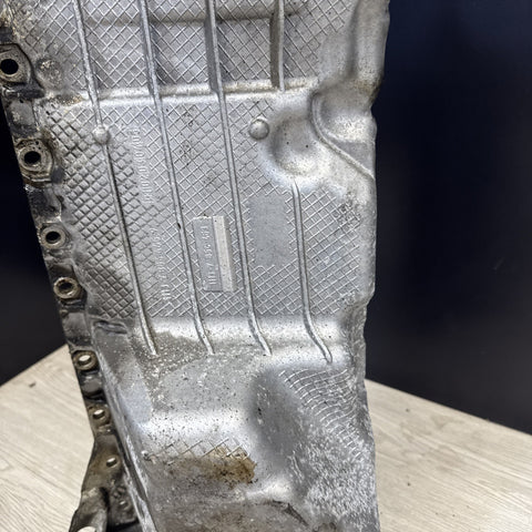 BMW F80 F82 F83 M3 M4 15-20 Engine Oil Pan S55 7854463 *Notes*