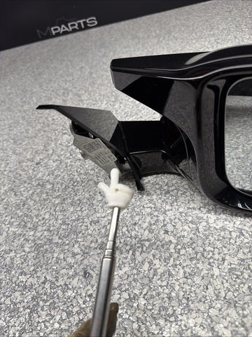 BMW G82 M4 21-26 FRONT RIGHT AUTO DIM POWER FOLD HEATED DOOR MIRROR *NOTES*