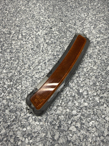 25-27 BMW F74 228 FRONT RIGHT PASSENGER OEM REFLECTOR 5A365A2 AMBER