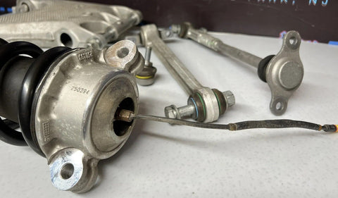 4k Miles Left Rear Control Arms + Shock OEM 314776 343096 2016-2020 Ferrari 488