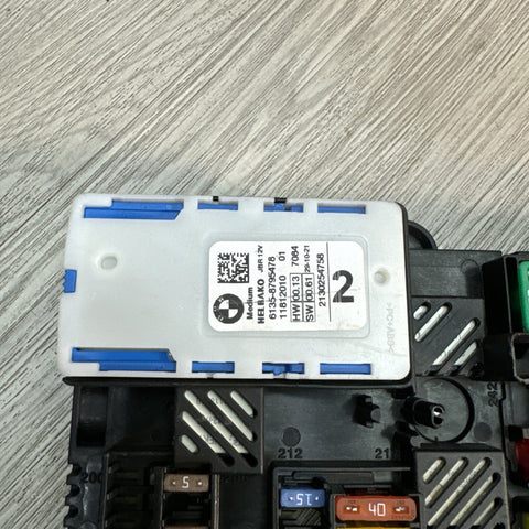 18-23 BMW M5 F90 G30 G80 G82 G83 M3 M4 Rear Power Distribution Fuse Box 8713127