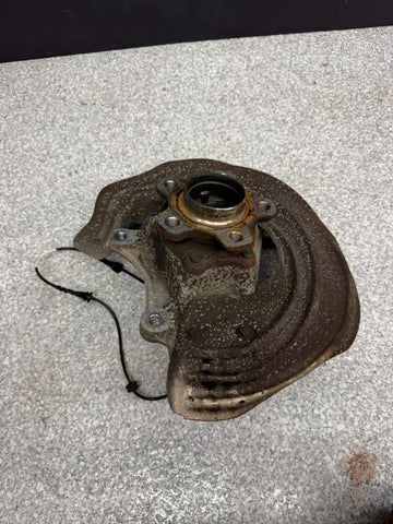 BMW G20 G22 G23 330 M340 Front Left Driver Hub Spindle Knuckle Bearing AWD OEM