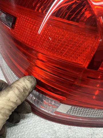 07-10 BMW E92 328 335 M3 Coupe Rear Right Outer Tail Light OEM *Spider Cracks*