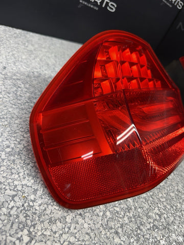 09-11 OEM BMW E90 328 335 M3 LCI Sedan Left Right Inner Outer Tail Light Set