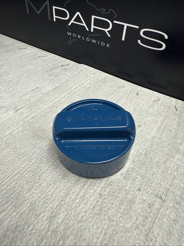08-13 BMW E90 E92 E93 M3 Engine Oil Cap Laguna Seca Blue BLACKLINE