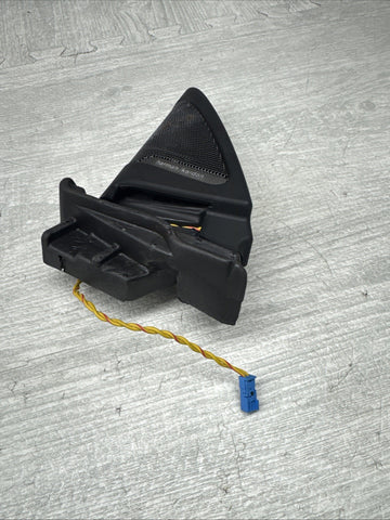 OEM BMW F80 F82 F83 M3 M4 Right Passenger Speaker Tweeter Cover HARMAN KARDON