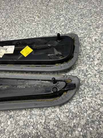 01-06 BMW E46 M3 Convertible Door Arm Rest Armrest Pads Dove Grey *2 Broken Tabs