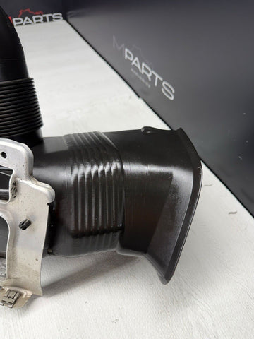 BMW E46 M3 01-06 FRONT LEFT BRAKE AIR DUCT 51712695701 2695701 OEM