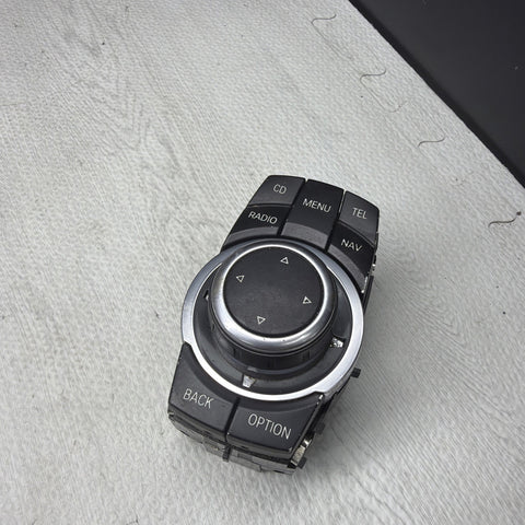 08-13 BMW E90 E92 E93 M3 iDrive Center Console Switch Control 9189048 *Notes*