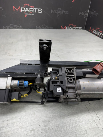 Porsche 991.1 911 14-16 GT3 Front Suspension Air Lift Pump Assembly OEM