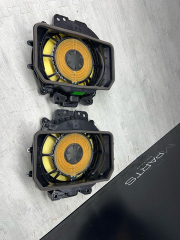 (2) 20-25 BMW X6 G06 X6M F96 Subwoofer Subwoofers Bass Bowers & Wilkins