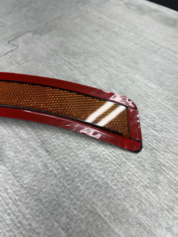 18-21 BMW G87 M2 FRONT LEFT DRIVER BUMPER REFLECTOR AMBER TRIM MARKER