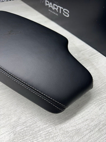 15-20 BMW F80 F82 F83 M3 M4 Center Console Armrest Arm Rest Top Black