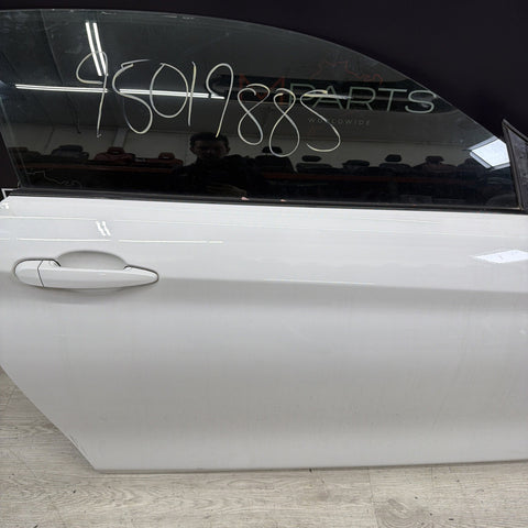 (PICKUP ONLY) 15-20 BMW F82 M4 Front Right Passenger Door Alpine White