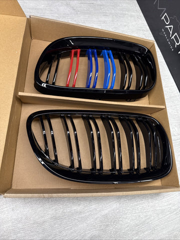 NEW BMW 08-13 E90 E92 E93 M3 Front Kidney Grilles Gloss Black Set Double Slotted