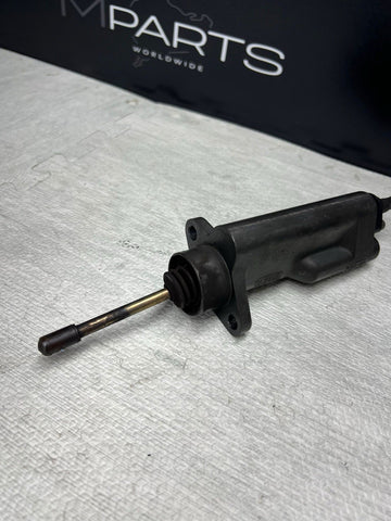 BMW 01-06 E46 M3 SMG CLUTCH SLAVE CYLINDER 2229841 OEM
