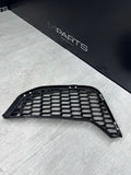 15-20 BMW F80 F82 F83 M3 M4 Front Bumper Right Passenger Grille Insert Trim OEM