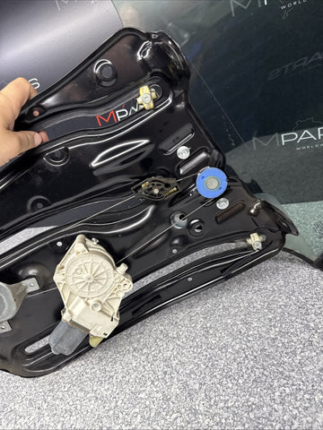 07-13 OEM BMW E93 328i 335i M3 Rear Right Passenger Side Window Regulator Glass
