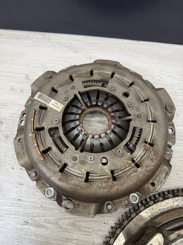 BMW 15-20 F80 F82 F83 M3 M4 Manual Dual Mass Flywheel Clutch Kit 2283821 6.9MM