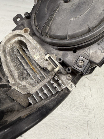 2014-2017 BMW F32 F36 F82 F80 M4 M3 LED HEADLIGHT RIGHT PASSENGER SIDE 7410802