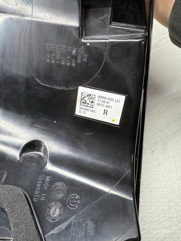 BMW 21-23 5 Series M5 G30 LCI Right Passenger OEM Taillight Tail Light *Water