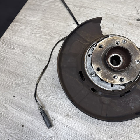 2008-2013 BMW E90 E92 E93 M3 Rear Spindle Knuckle Hub Left Driver *Notes*