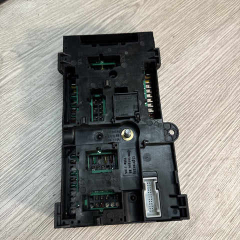 18-23 BMW M5 F90 G30 G80 G82 G83 M3 M4 Rear Power Distribution Fuse Box 8713127