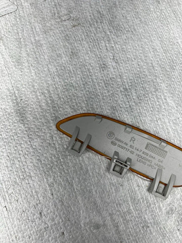 BMW E90 E92 E93 M3 FRONT RIGHT PASSENGER OEM REFLECTOR 7839044 AMBER