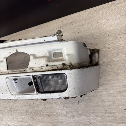 (PICKUP ONLY) BMW E30 Plastic Front Bumper Late Model Valance 41331961227