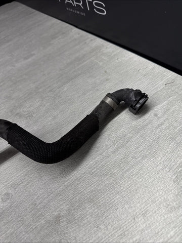 BMW 18-25 F90 F92 F93 M5 M8 Front Upper Coolant Radiator Hose Pipe Line Assembly
