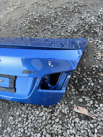 (PICKUP ONLY) 11-16 BMW F10 528i 535i 550i M5 REAR TRUNK LID SHELL PANEL BLUE