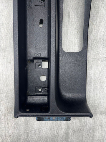 BMW E36 M3 SEDAN 5116 8161789 CENTER CONSOLE BLACK