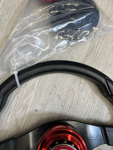 BMW 01-06 E46 M3 FRONT LEATHER STEERING WHEEL MOMO