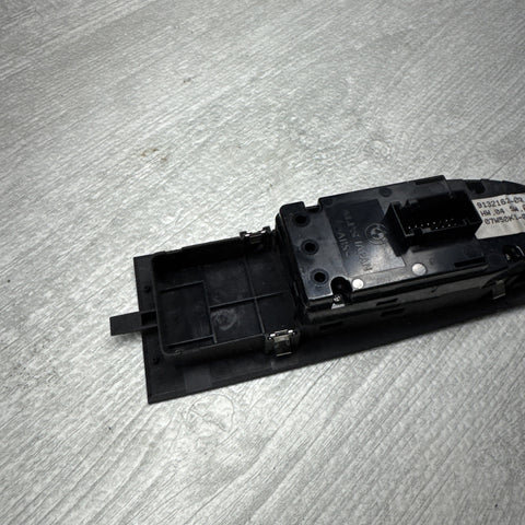 07-13 OEM BMW E92 328 335 M3 Coupe Front Driver Left Main Window Switch 9217350