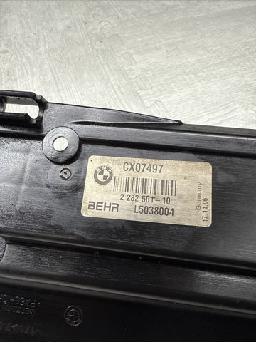 BMW E60 E63 E64 M5 M6 Top Mount Radiator Bracket Cover 7519205 2282501