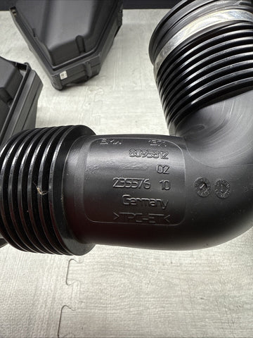 21-25 BMW G80 G82 G83 M3 M4 S58 Air Intake Housing Box Set 8097028