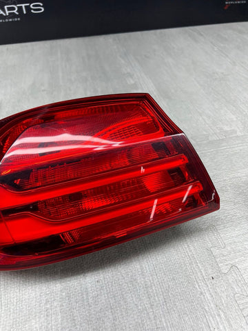 14-17 BMW F32 F82 F83 F33 F36 M4 REAR LEFT DRIVER OUTER TAIL LIGHT LAMP *CRACKED