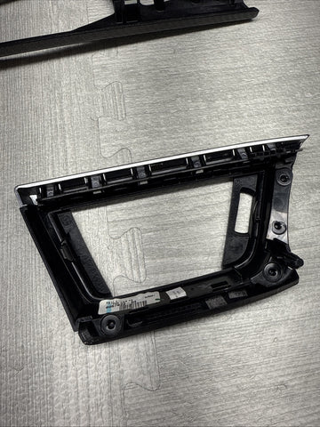 15-20 BMW F83 M4 Convertible Dash Center Console Carbon Fiber Interior Trim OEM