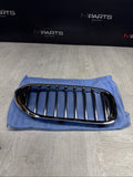 BMW 5 G30 Bumper Kidney Grill Grille Right Passenger 7390864 51137390864 NEW