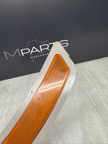 15-20 BMW F80 F82 F83 M3 M4 Front Side Marker Light Reflector Passenger 7848582
