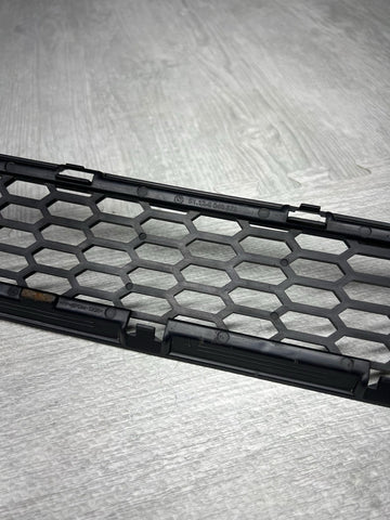 08-11 BMW E90 M3 Sedan Genuine Rear Bumper Grille Center 8040878 OEM