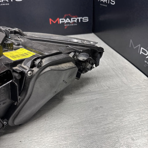 BMW OEM E92 E93 328 335 M3 FRONT PASSENGER SIDE XENON HEADLIGHT HEADLAMP 07-10