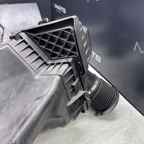 BMW E60 E63 E64 M5 M6 06-10 S85 Air Intakes Intake Set *Broken Tab*