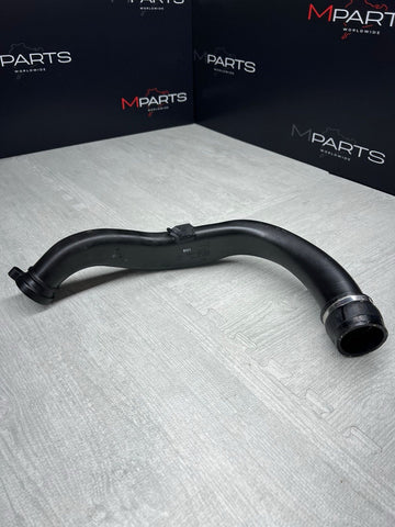 BMW F80 F82 F83 F87 M2 M3 M4 S55 INTERCOOLER CHARGE PIPE 11617846245 OEM