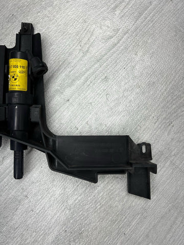 01-06 BMW E46 M3 Headlight Bracket Left + Washer Nozzle Jet Pump 1301073017