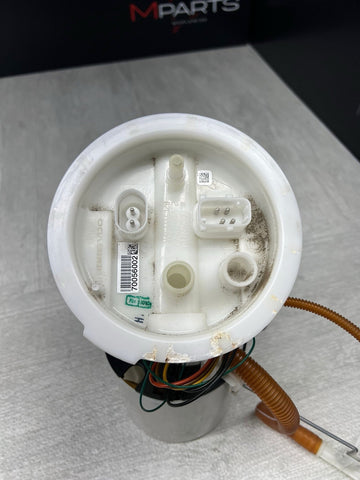 08-13 BMW E90 E92 E93 M3 Gas Fuel Pump Unit Assembly 2283477 OEM